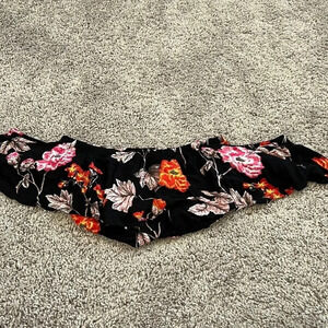 Illa Illa Black Floral Crop Tube Top